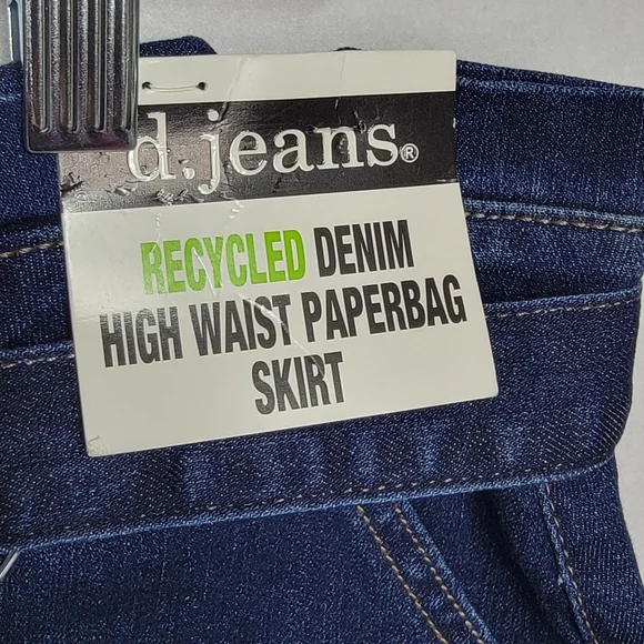 d. Jeans Women's Blue Denim Skirt. SIZE 14. #880 - Picture 2 of 8